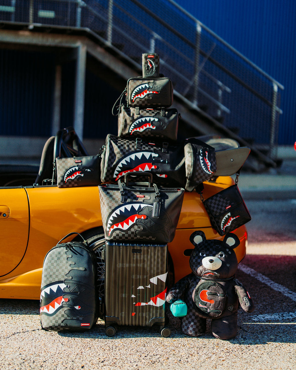 SPEED SHARK SIDE SWIPE DUFFLE